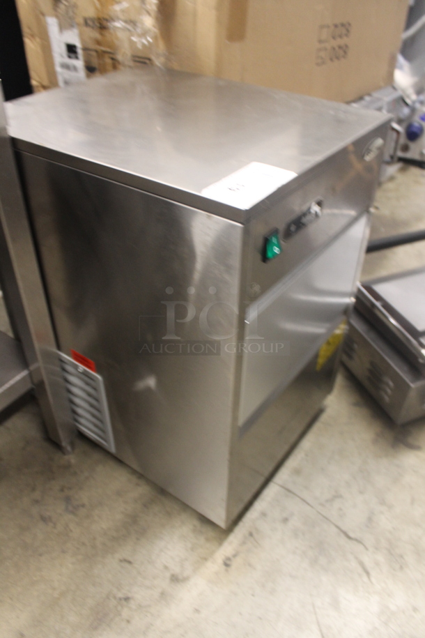 Costway ZBY-20A (EP23363) White Freestanding Ice Maker With 58lb Capacity. 115V.  - Image 2 of 5