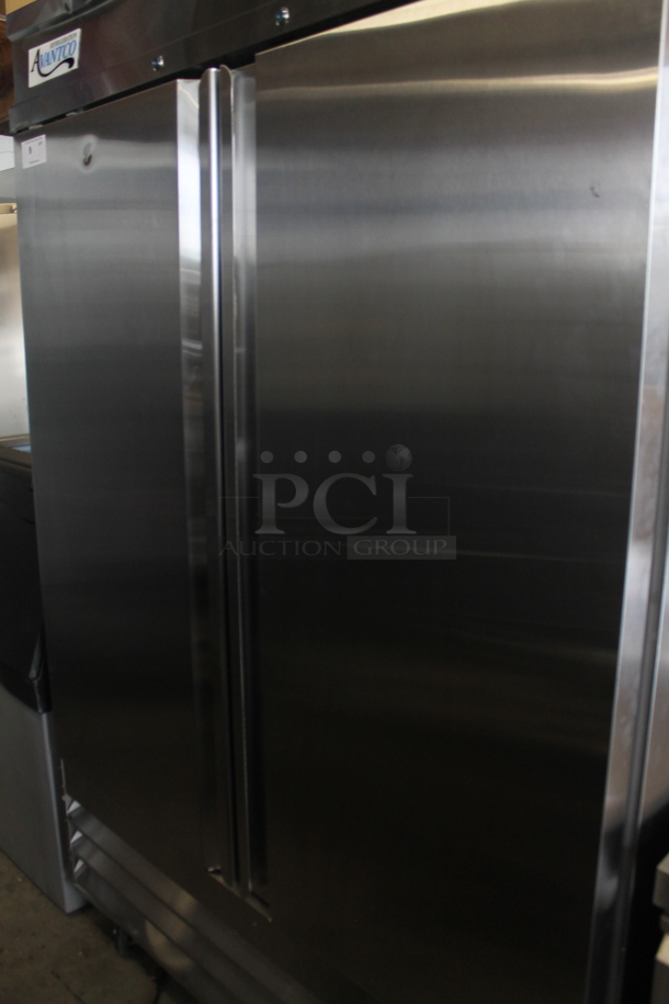 BRAND NEW SCRATCH AND DENT! Avantco 178SS2FHC Commercial Stainless Steel Two Door Reach-In Freezer On Commercial Casters. 115V. Tested and Working! - Image 5 of 11