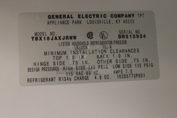 General Electric TBX18JAXJRWW White Household Refrigerator With Top Freezer. 115V. Tested and Working! - Image 6 of 6