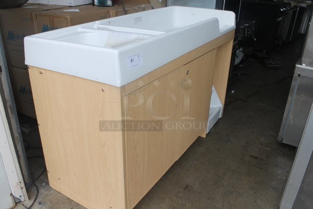BRAND NEW SCRATCH AND DENT! Totmate Commercial Toddler Walk-Up Changing Table With Left Side Sink And 2 Door Cabinet.  - Image 2 of 5