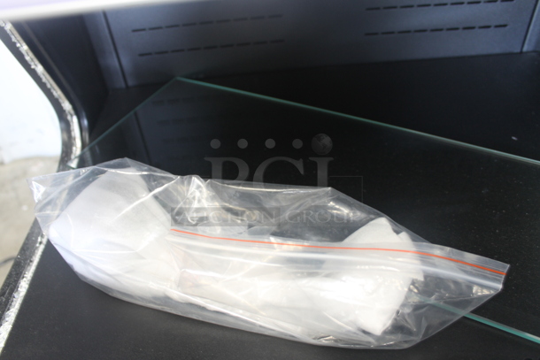 BRAND NEW SCRATCH AND DENT! Avantco 189BVAC28HC Commercial Black Vertical Open Air Merchandiser Cooler. Outside Glass Pane Is Broken, See Picture. 110-120V. Tested and Working! - Image 5 of 12