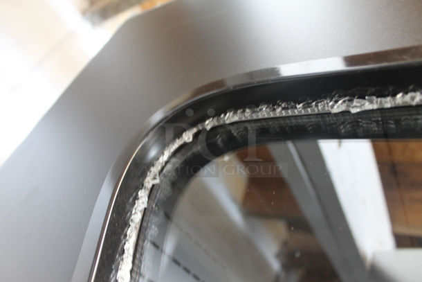 BRAND NEW SCRATCH AND DENT! Avantco 189BVAC28HC Commercial Black Vertical Open Air Merchandiser Cooler. Outside Glass Pane Is Broken, See Picture. 110-120V. Tested and Working! - Image 11 of 12