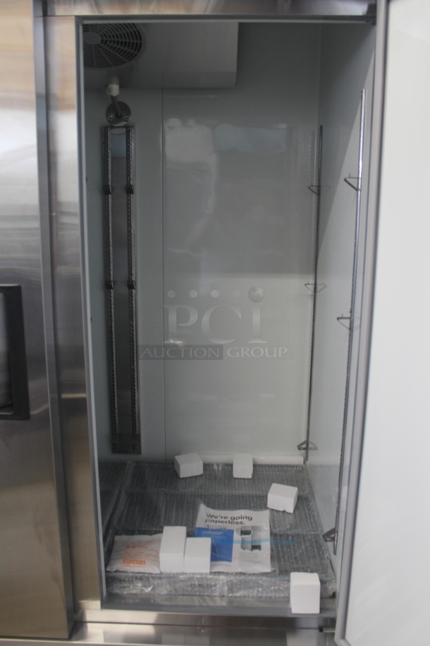 BRAND NEW SCRATCH AND DENT! Avantco 178A49RHC Commercial Stainless Steel Two-Door Reach-In Cooler With Shelving On Commercial Casters. 115V. Tested and Working! - Image 6 of 10