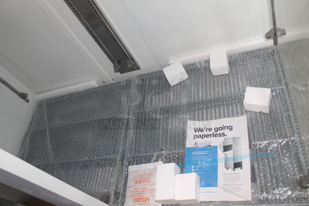 BRAND NEW SCRATCH AND DENT! Avantco 178A49RHC Commercial Stainless Steel Two-Door Reach-In Cooler With Shelving On Commercial Casters. 115V. Tested and Working! - Image 7 of 10