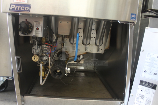 BRAND NEW SCRATCH AND DENT! 2022 Pitco SG18 Commercial Stainless Steel Natural Gas Fryer With 2 Fryer Baskets And Galvanized Legs. 140,000 BTU.   - Image 9 of 12