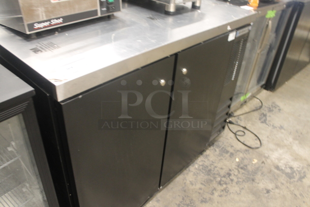 BRAND NEW SCRATCH AND DENT! Beverage-Air BB48Y-1-B-27 Commercial Black Counter Height Solid Door Back Bar Cooler. 115V,1 Phase. Tested and Working! - Image 2 of 6