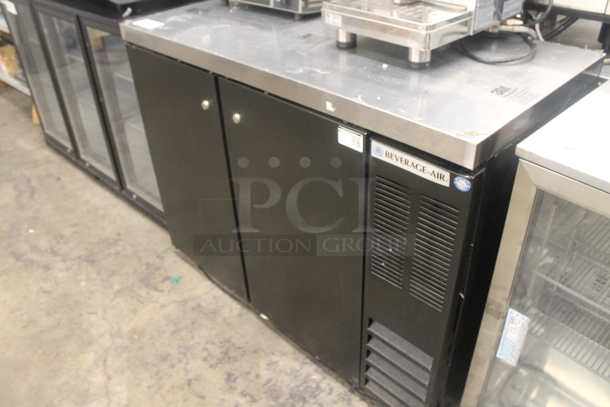 BRAND NEW SCRATCH AND DENT! Beverage-Air BB48Y-1-B-27 Commercial Black Counter Height Solid Door Back Bar Cooler. 115V,1 Phase. Tested and Working! - Image 3 of 6