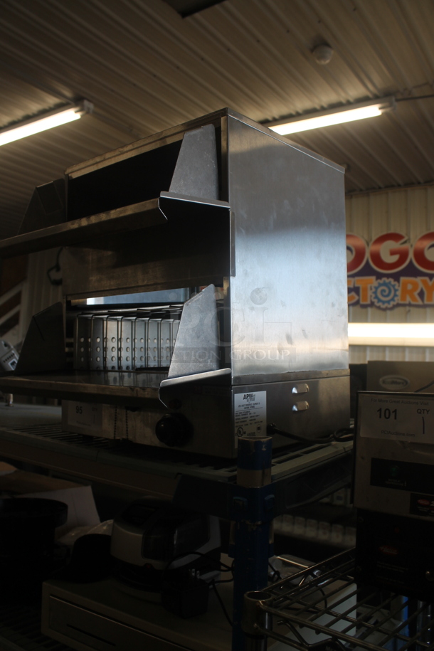 APW Wyott DS-1A Commercial Stainless Steel Countertop Hot Dog Steamer. 120V, 1 Phase. Tested and Working! - Image 3 of 9