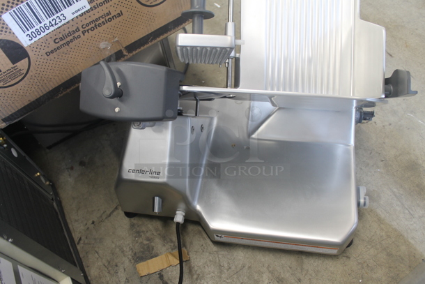 BRAND NEW SCRATCH AND DENT! 2022 Centerline EDGE14-11 Commercial Stainless Steel Electric Countertop Manual Meat Slicer On Rubber Feet. 115V, 1 Phase. Tested and Working! - Image 7 of 10