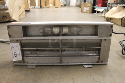 Hatco GRAHL-21 Glo-Ray Aluminum Infrared Strip Heater With Lights. 120V. 