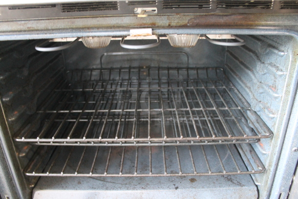 Kenmore Elite Commercial Stainless Steel Electric Powered Double Wall Oven With Steel Racks. 208-240 Volts - Image 6 of 7