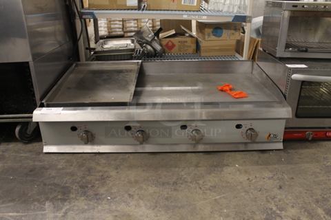 CPG 351GTCPG48NL Cooking Performance Group Commercial Stainless Steel Natural Gas Powered Countertop 48" Griddle. 120,000 BTU. 