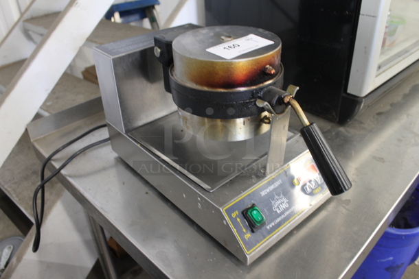 Carnival King 382WBM13DGT Commercial Stainless Steel Countertop Belgian Waffle Maker. 120V. Tested and Powers On But Does Not Get Hot - Image 2 of 6