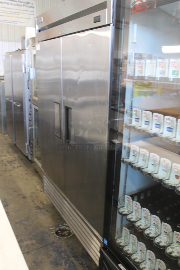2016 True T-49F-HC Commercial Stainless Steel 2 Door Reach-In Freezer With Polycoated Shelves. 115V, 1 Phase. Tested and Working! - Image 3 of 6