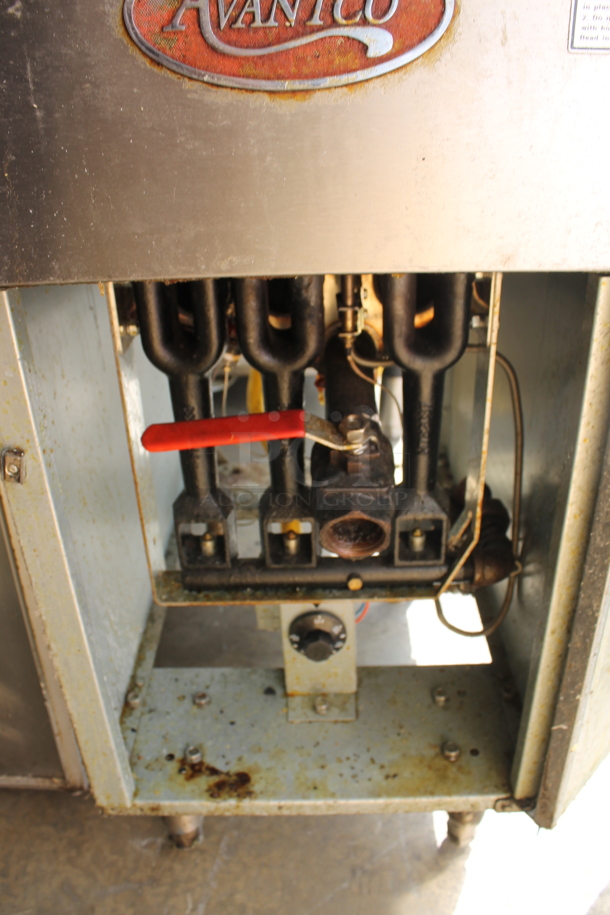 2018 Avantco FR100-N Commercial Stainless Steel Natural Gas Floor Fryer On Galvanized Legs With 2 Fryer Baskets.. 90,000 BTU - Image 5 of 6