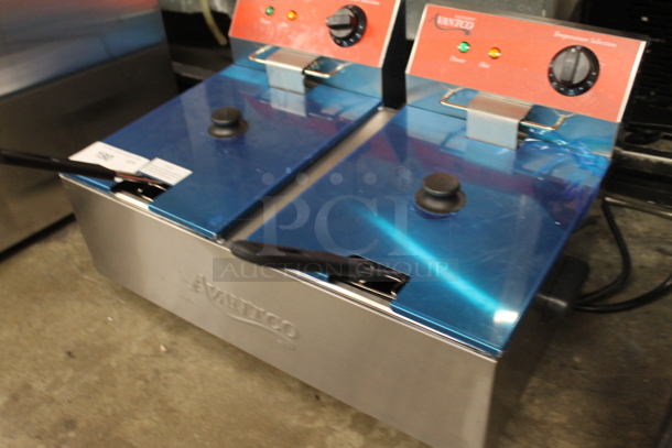 BRAND NEW SCRATCH AND DENT! Avantco 177F102 Commercial Stainless Steel Countertop Double Fryer With 2 Fryer Baskets. 120V.  - Image 3 of 5