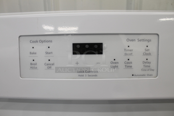 BRAND NEW SCRATCH AND DENT! 2016 Criterion CGR51P1W White Household Cooking Natural Gas 4 Burner Stove And Oven And Broiler With Steel Racks.  - Image 3 of 12