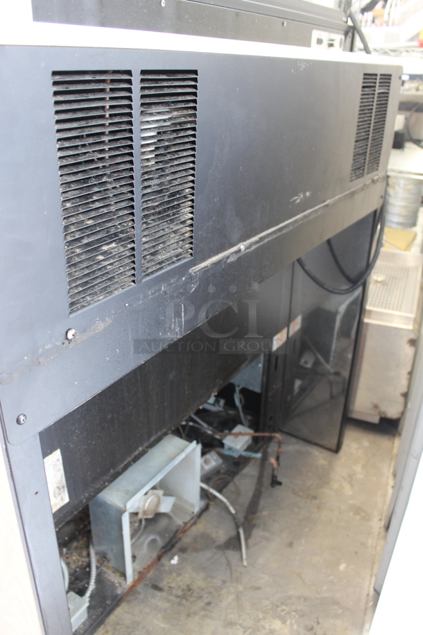 Federal Industries RSS4R-6 Commercial Vertical Open Air Cooler With Multiple Levels With One In Black And One Wood Style With Steel Shelves. 120V, 1 Phase. Tested and Top Compartment Is Working But Bottom Compartment Does Not Get Cold - Image 8 of 12