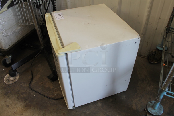 SPT White Pharmacy RX Freezer. Tested and Working! - Image 3 of 10