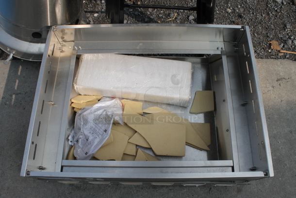 BRAND NEW SCRATCH AND DENT! Commercial Stainless Steel Pizza Oven Attachment to Backyard Pro Charbroiler with Broken Stone - Image 4 of 8