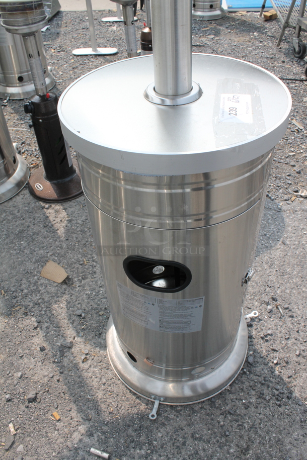 NCZH-G-KMZMSS Commercial Stainless Steel Propane Gas Patio Heater. 48,000 BTU.  - Image 2 of 7