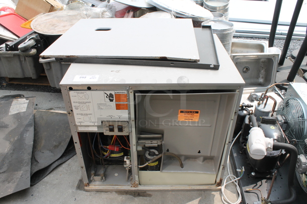 Scotsman CME1002WE-32A Commercial  Ice Maker Head Without Storage Means. 208/230V, 1 Phase. - Image 1 of 8