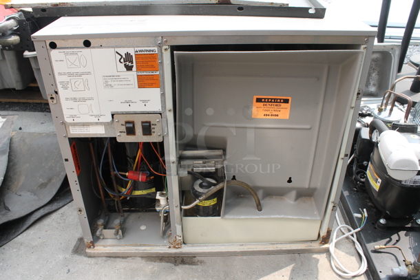 Scotsman CME1002WE-32A Commercial  Ice Maker Head Without Storage Means. 208/230V, 1 Phase. - Image 3 of 8