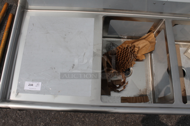 BRAND NEW SCRATCH AND DENT! Regency 600S31824224 Commercial Stainless Steel 3 Bay Sink With Left And Right Side Drainboards On Galvanized Legs. Sink 18x24x14 And Drainboard 22x26 - Image 3 of 8