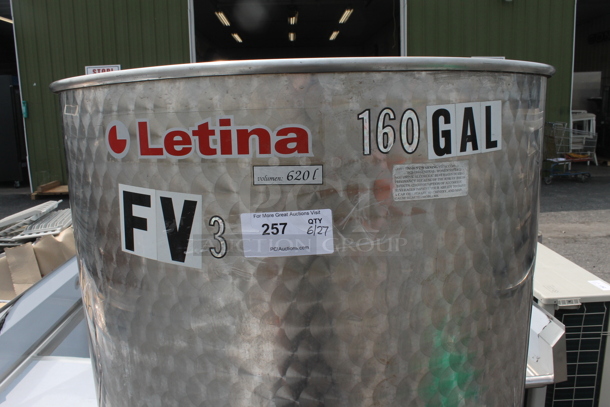 Letina 160 Gallon Stainless Steel Flat Bottom Wine Tank On Commercial Casters. - Image 2 of 5
