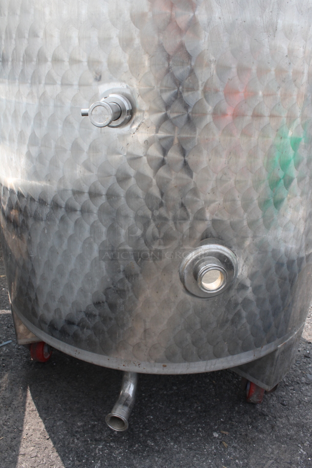 Letina 160 Gallon Stainless Steel Flat Bottom Wine Tank On Commercial Casters. - Image 3 of 5