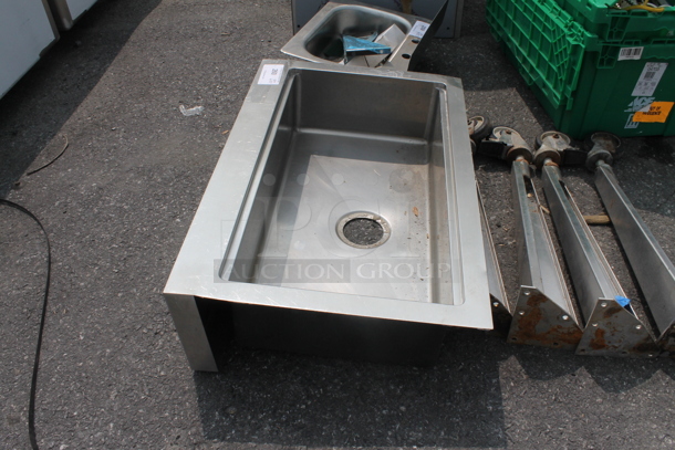 BRAND NEW SCRATCH AND DENT! R15 Commercial Stainless Steel Radius Dual-Mount Single Bowl Flat Front Apron Farm Sink Kit. Sink 18x24x14 - Image 4 of 6