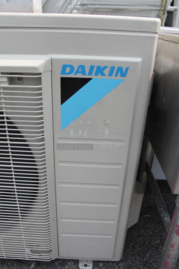 2018 Daikin RX24NMVJU Mini Split Heat Pump. 208/230V, 1 Phase.  - Image 2 of 8