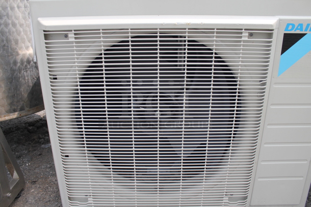 2018 Daikin RX24NMVJU Mini Split Heat Pump. 208/230V, 1 Phase.  - Image 3 of 8