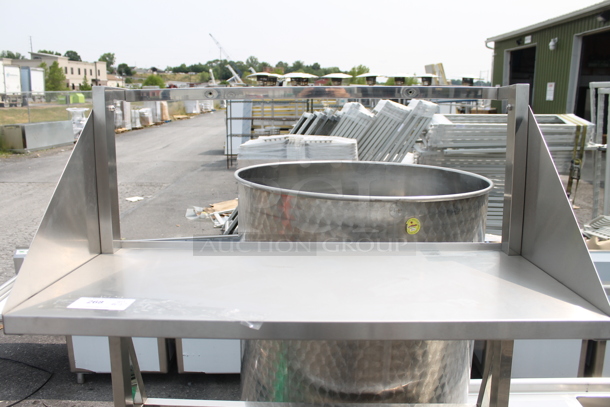 BRAND NEW SCRATCH AND DENT! Regency 600SALSAND Commercial Stainless Steel Salamander Broiler Stand. - Image 2 of 5