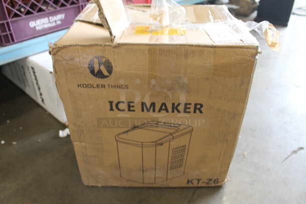 BRAND NEW SCRATCH AND DENT! 2021 Kooler Things KT-Z6 White Commercial Electric Countertop Ice Maker Machine With Ice Scooper. 115V.  - Image 10 of 10
