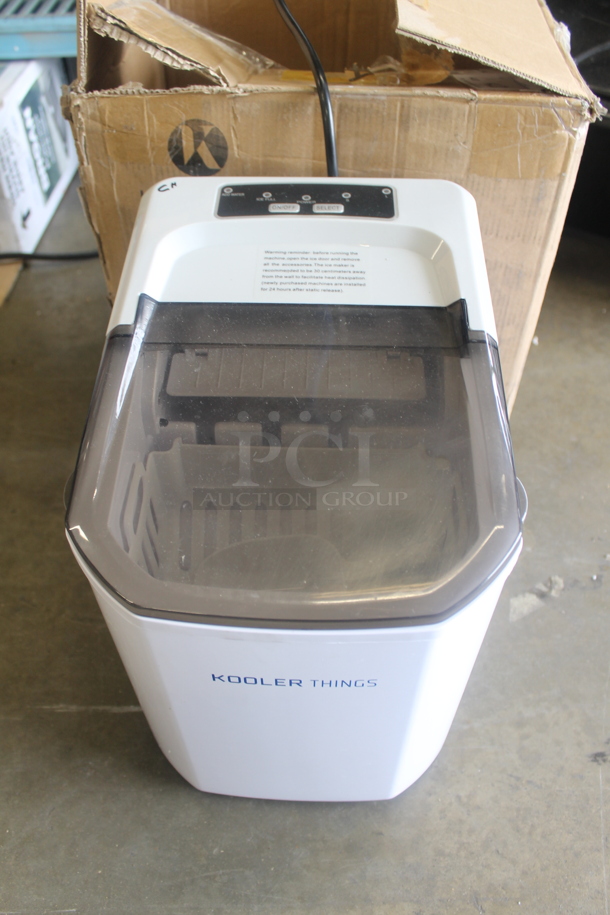BRAND NEW SCRATCH AND DENT! 2021 Kooler Things KT-Z6 White Commercial Electric Countertop Ice Maker Machine With Ice Scooper. 115V.  - Image 1 of 10