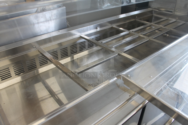 BRAND NEW SCRATCH AND DENT! Avantco 178SSCFT72HC Commercial Stainless Steel Refrigerated Salad Bar/Cold Food Table On Commercial Casters. 115V. Tested and Working!
 - Image 5 of 12