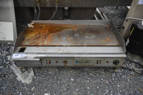 Eurodib SFE04910-240 Stainless Steel Commercial Countertop Electric Powered Flat Top Griddle. 240 Volts.