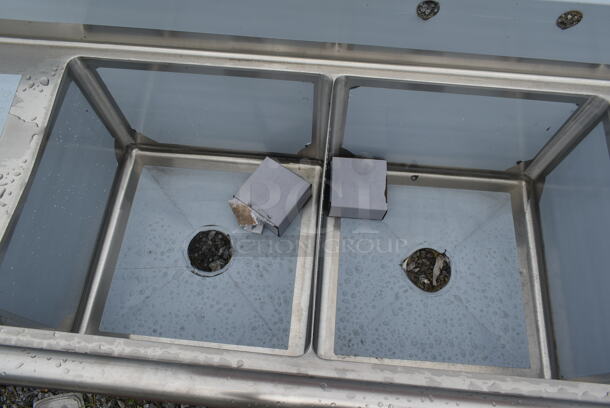 BRAND NEW SCRATCH AND DENT! Steelton 522CS31818LR Stainless Steel Commercial 3 Bay Sink w/ Dual Drain Boards. Bays 18x18. Drain Board 16x20 - Image 4 of 7