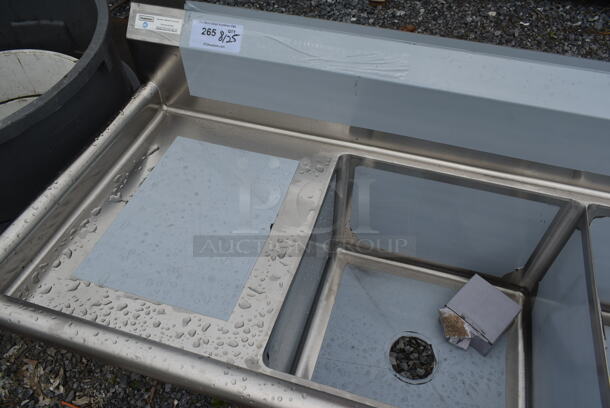 BRAND NEW SCRATCH AND DENT! Steelton 522CS31818LR Stainless Steel Commercial 3 Bay Sink w/ Dual Drain Boards. Bays 18x18. Drain Board 16x20 - Image 5 of 7