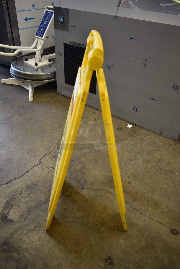 Rubbermaid Yellow Poly Wet Floor Caution Sign. - Image 3 of 3