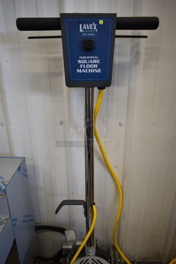 BRAND NEW SCRATCH AND DENT! Lavex SP-15 Metal Commercial Janitorial Pro Series Corded Oscillating Rectangular Floor Machine. 120 Volts, 1 Phase. Tested and Working! - Image 4 of 9