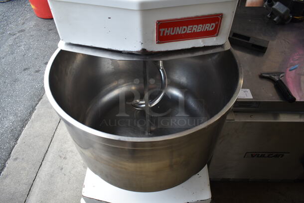 Thunderbird ASP-40 Metal Commercial Floor Style 60 Quart Spiral Dough Mixer w/ Stainless Steel Mixing Bowl, Bowl Guard and Dough Hook. 220 Volts, 3 Phase. - Image 5 of 7