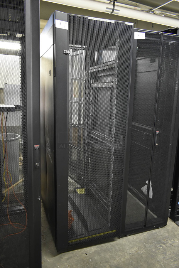 BRAND NEW! IBM Metal Commercial Floor Style NetShelter SC Enclosure Cabinet. BUYER MUST REMOVE. (CCS Basement) - Image 4 of 8