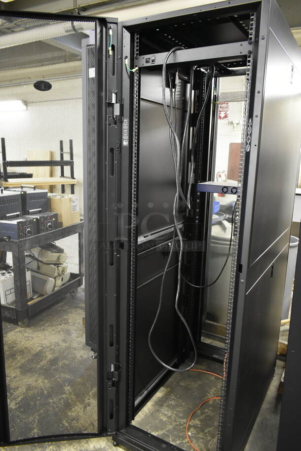 BRAND NEW! APC Metal Commercial Floor Style NetShelter SC Enclosure Cabinet. BUYER MUST REMOVE. (CCS Basement) - Image 5 of 7