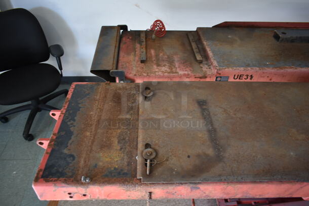 Wheeltronic 005/65-110 Red Metal 4,000 Pound Capacity Car Lift. Was In Working Condition When Class Ended. BUYER MUST REMOVE. (Main Building) - Image 3 of 10