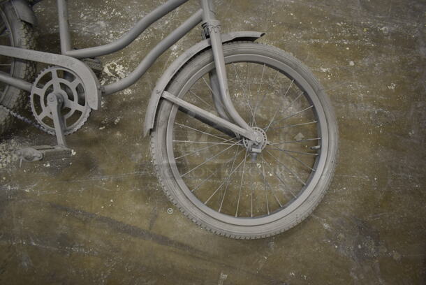 2 Various Items; Bicycle and Metal Cart on Casters. 2 Times Your Bid! - Image 7 of 8