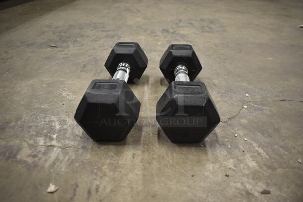 2 CFF Metal 8 Pound Rubber Hex Dumbbells. 2 Times Your Bid! - Image 1 of 6