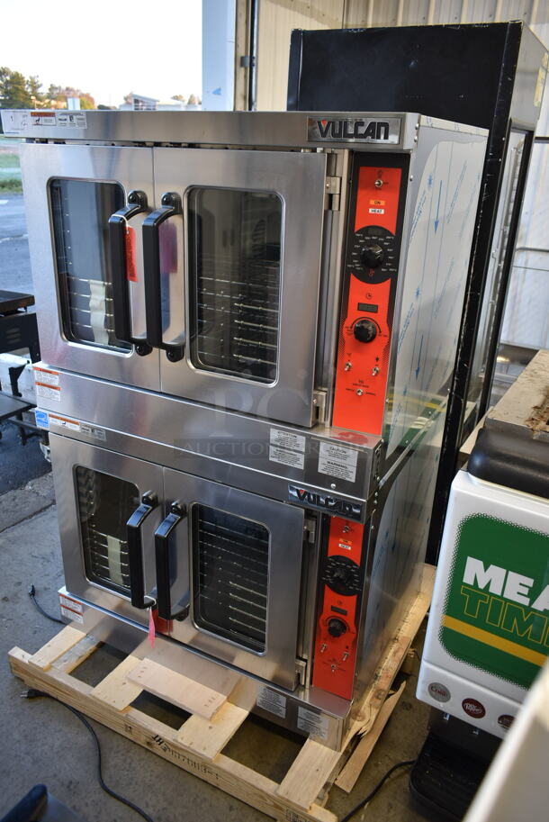 2 BRAND NEW SCRATCH AND DENT! Vulcan VC5ED ENERGY STAR Stainless Steel Commercial Electric Powered Full Size Convection Oven w/ View Through Doors, Metal Oven Racks and Thermostatic Controls. 208 Volts, 1/3 Phase. 2 Times Your Bid! - Image 2 of 8