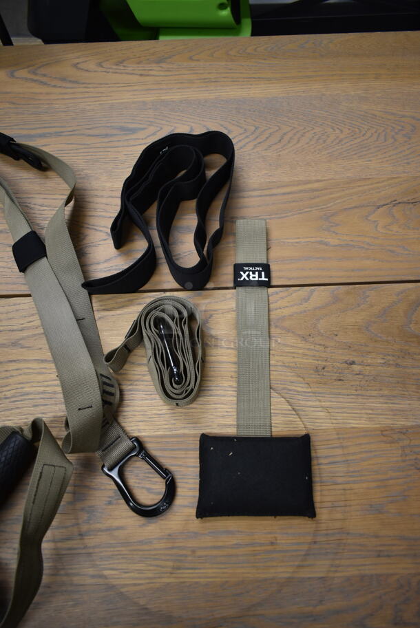ALL ONE MONEY! TRX Body Weight Workout Bands - Image 2 of 8